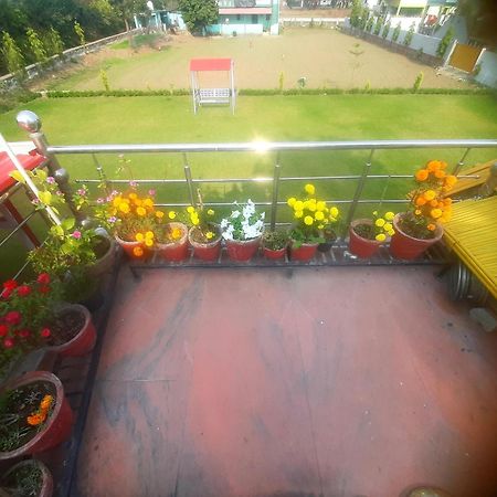 Nandini Homestay Дехрадун Екстериор снимка