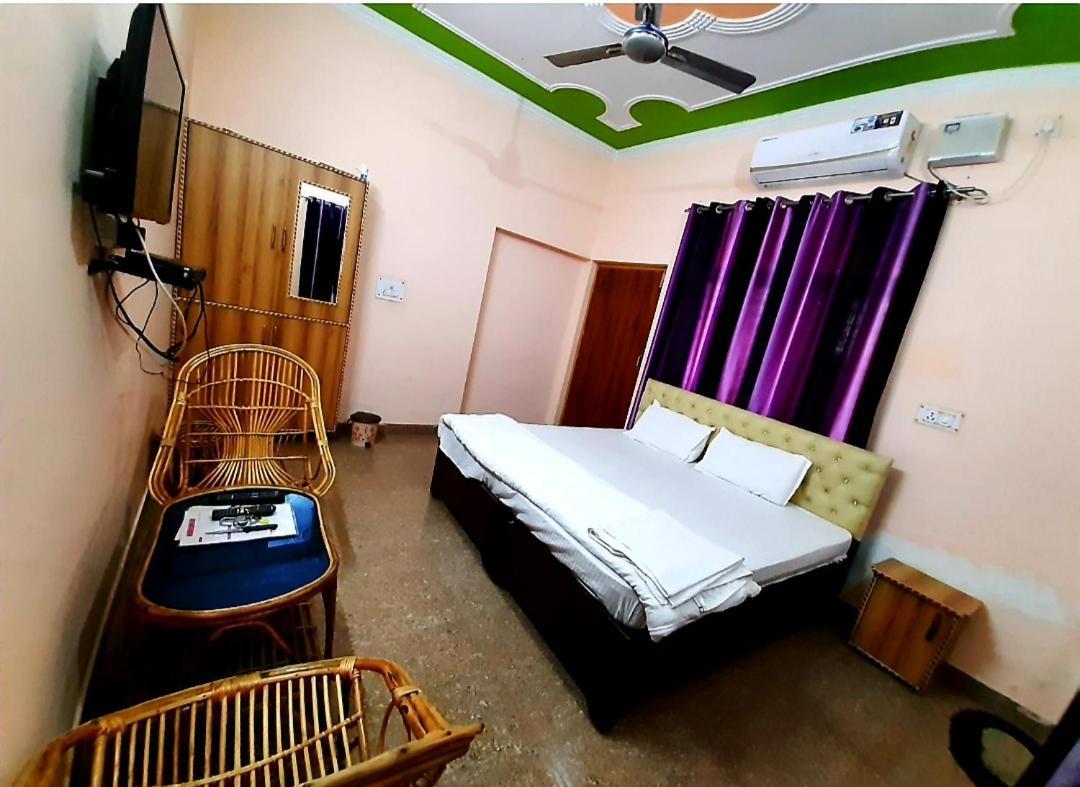Nandini Homestay Дехрадун Екстериор снимка